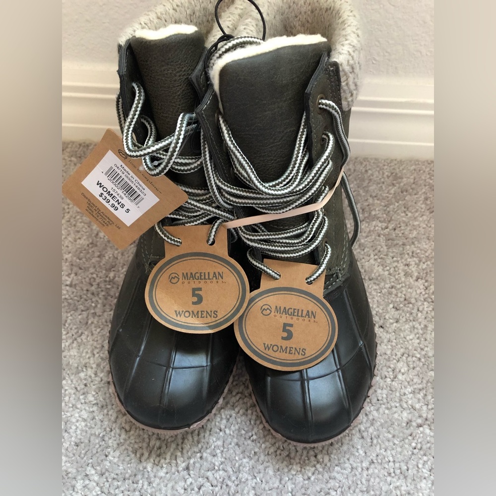 Winter boots